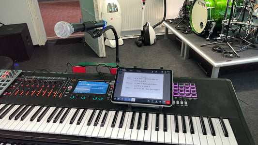 Roland Fantom 6 / 7 auch EX iPad / Samsung Tablet Halterung quer und hoch