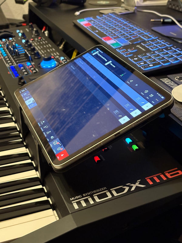 Yamaha Modx m6 / m7 iPad / Samsung Tablet Halterung quer und hoch